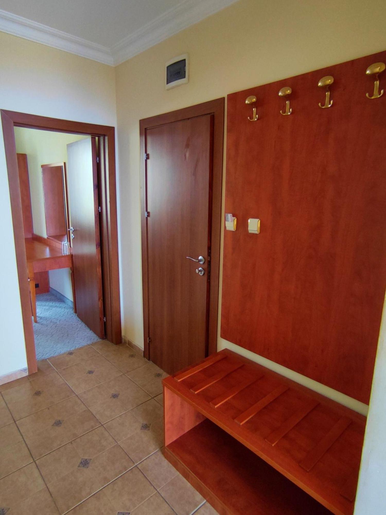 Hotel Consul Sveti Vlas Exteriör bild