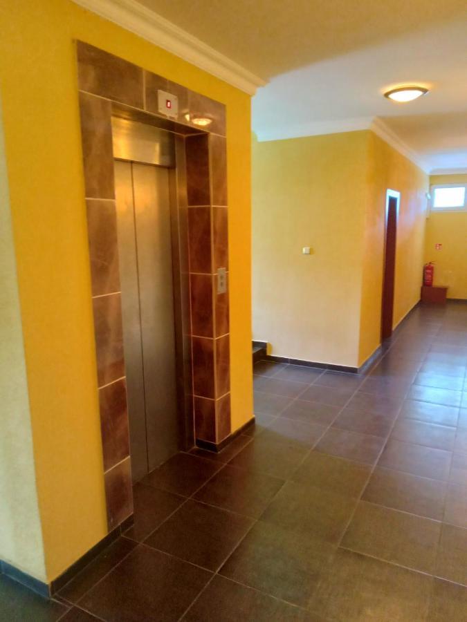 Hotel Consul Sveti Vlas Exteriör bild